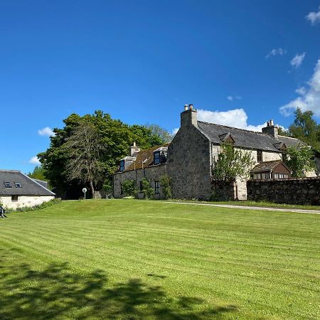Parkmore Holiday Cottages ダフタウン エクステリア 写真