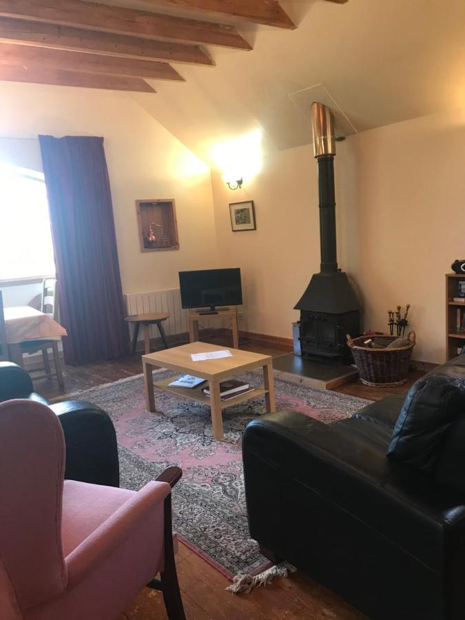 Parkmore Holiday Cottages ダフタウン エクステリア 写真