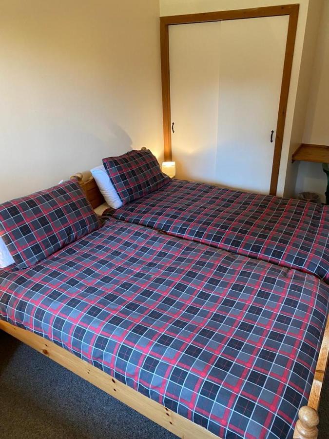 Parkmore Holiday Cottages ダフタウン エクステリア 写真