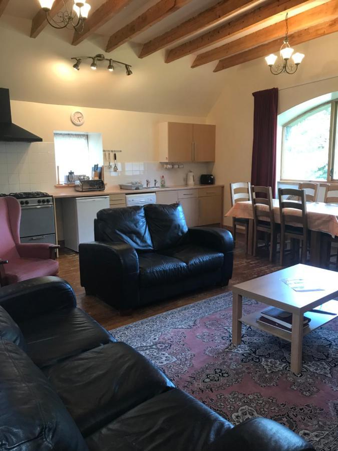 Parkmore Holiday Cottages ダフタウン エクステリア 写真