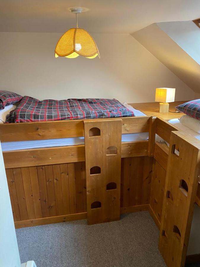 Parkmore Holiday Cottages ダフタウン エクステリア 写真