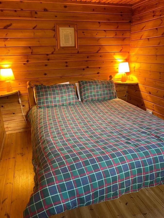 Parkmore Holiday Cottages ダフタウン エクステリア 写真